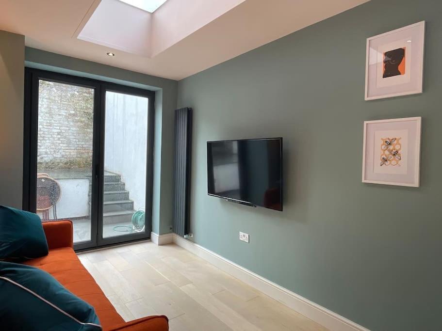 Pillow Menu! 1 Bed Garden Flat Finsbury Park Λονδίνο Εξωτερικό φωτογραφία
